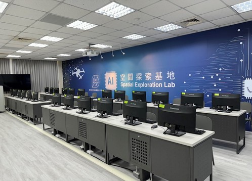 Featured image for “狂賀！都發系申請無人機學科考場 獲交通部民航局會勘後通過！！”